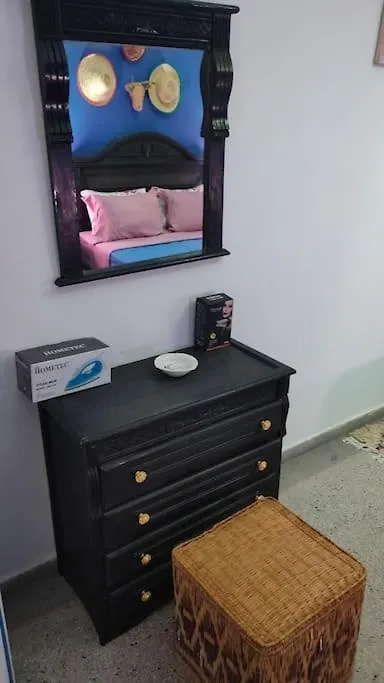 J Appartement Εσαουίρα Διαμέρισμα